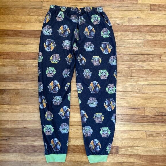 4/$25 Star Wars The Mendelian Pajama Set Long Sleeve Long Pants Size Medium - Picture 7 of 12
